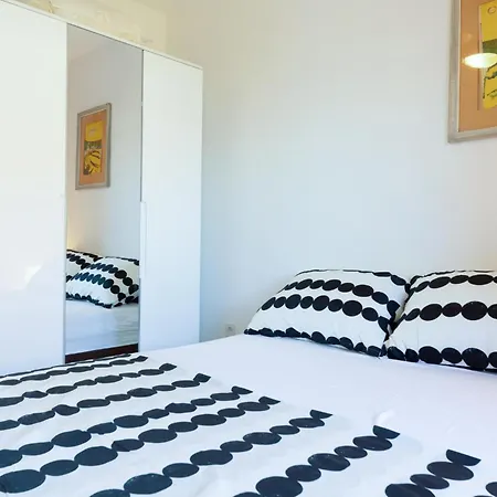 3 Bedroom Cozy In Slatine * Trogir