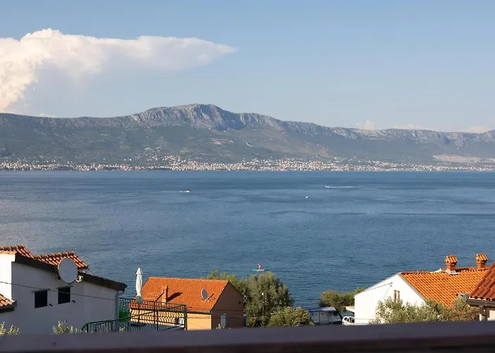 3 Bedroom Cozy In Slatine